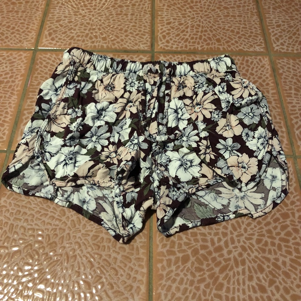 Areoposrale soft shorts